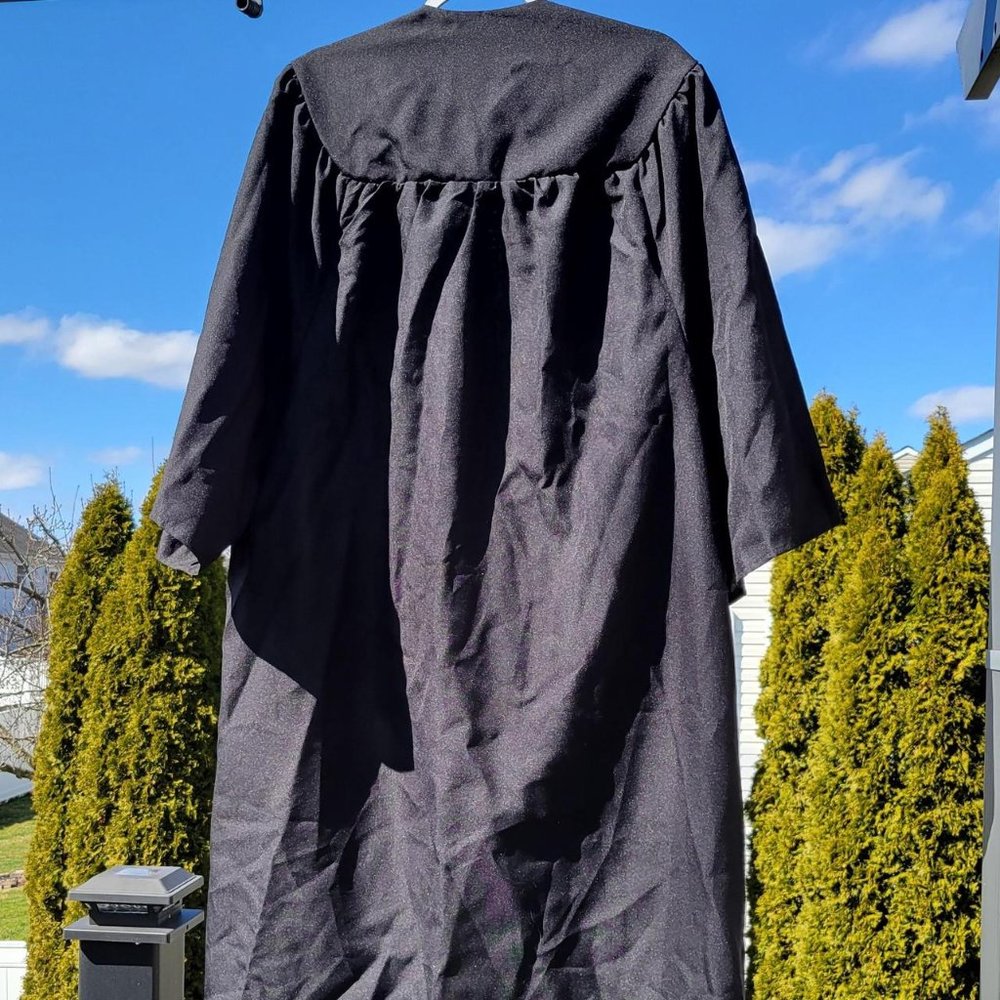 Herff Jones Graduation Cap & Gown With Red Hood Gem